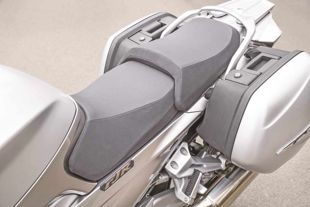 Ensaio – Yamaha FJR 1300 AE