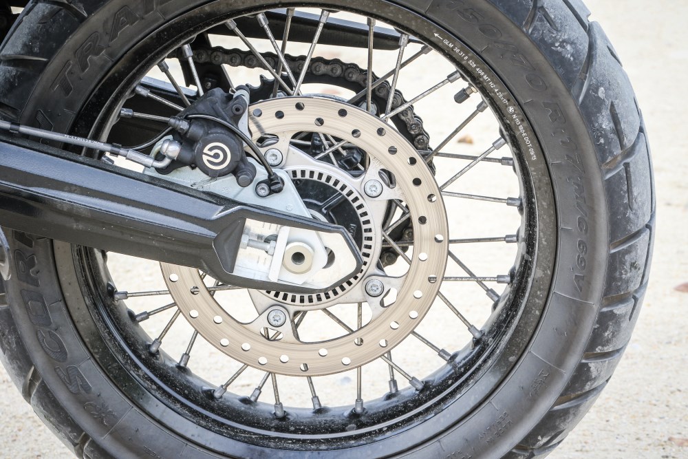 BMW F800GS a virtuosa