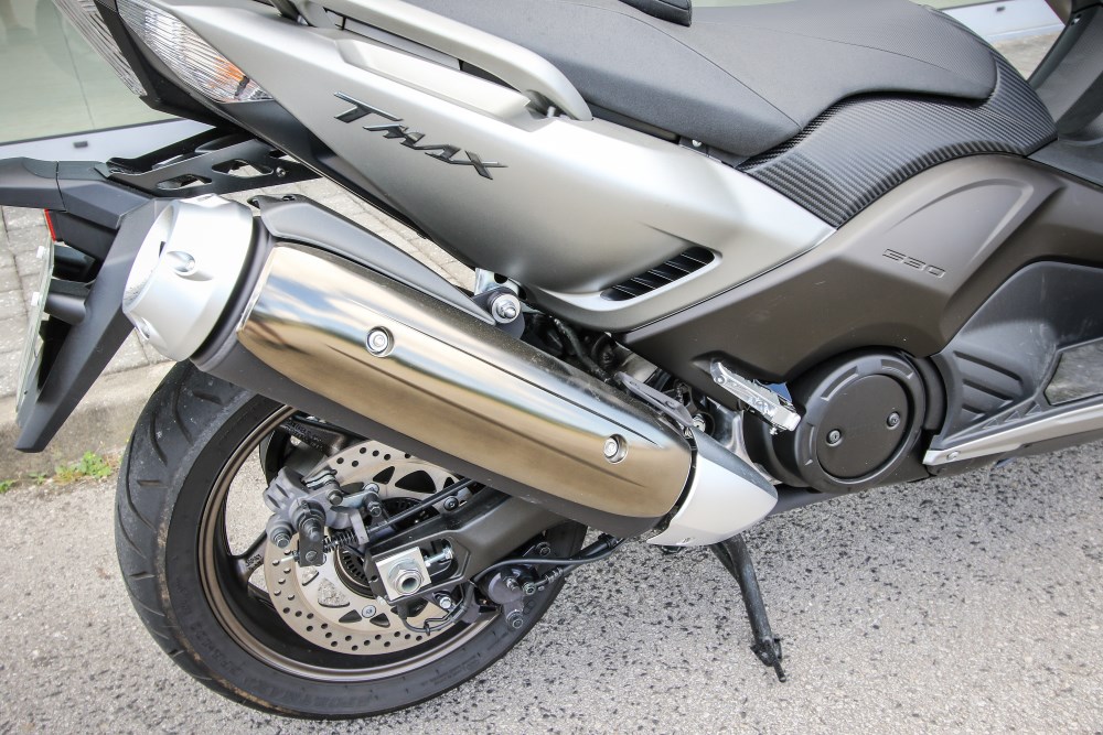 Ensaio – Yamaha T-MAX 530 – A rainha das scooters