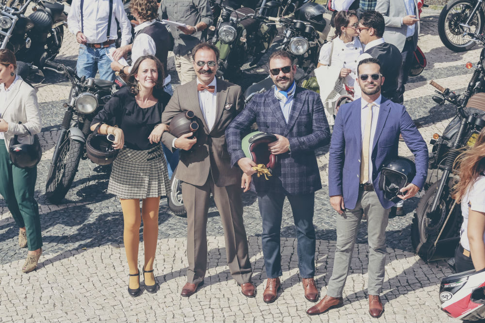 Passeio de motos clássicas solidário juntou mais de 300 gentleman em Lisboa