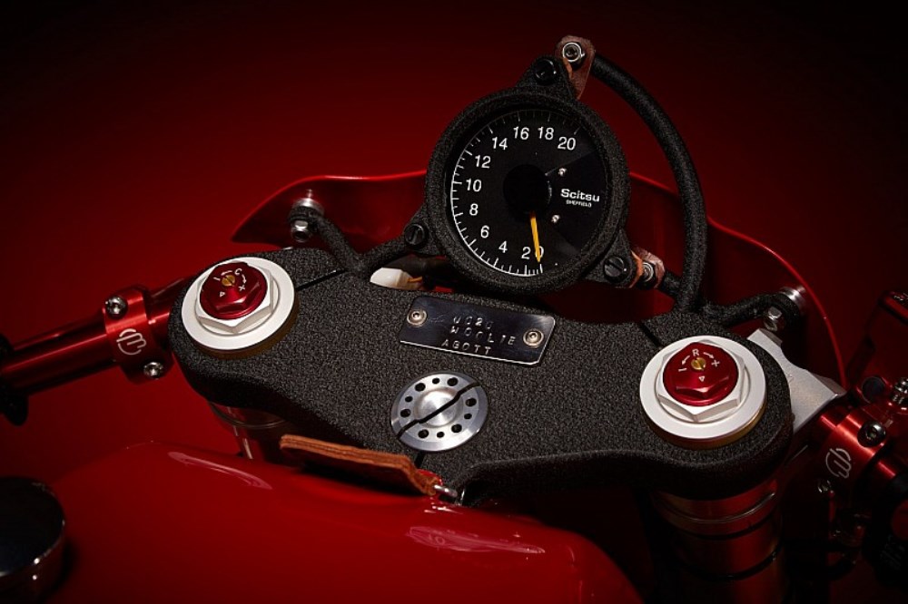 A desportiva Ago TT by Deus Ex Machina