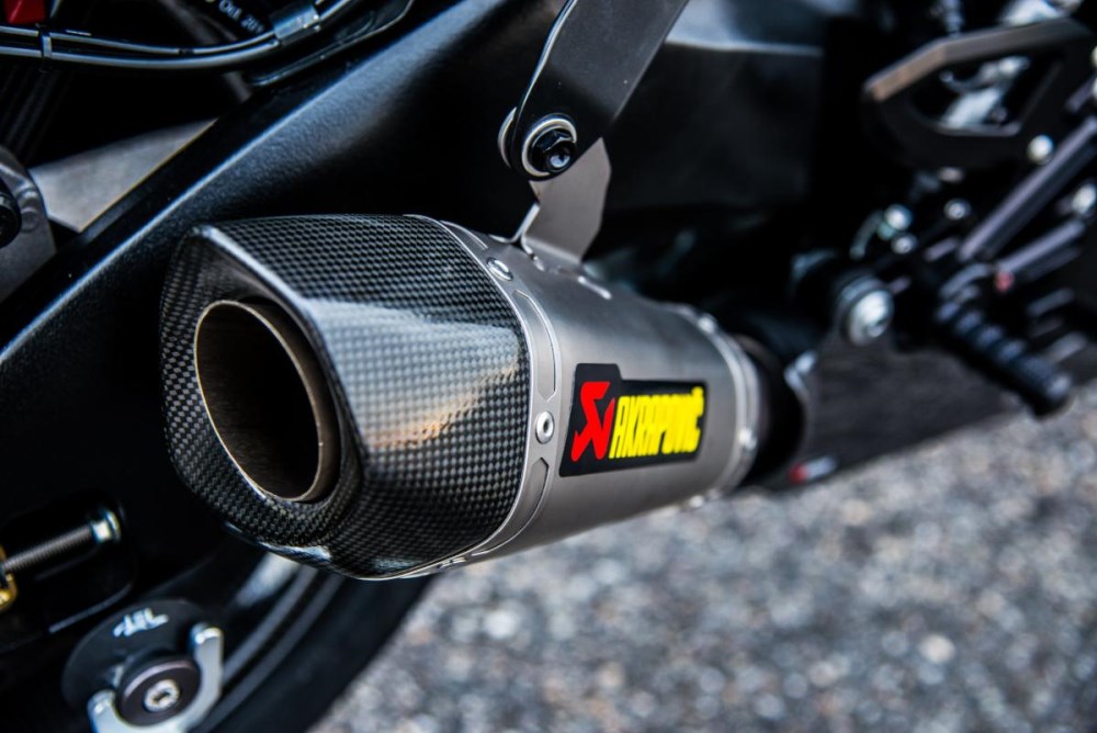 A Suzuki GSX S1000 ‘Tsurugi’ da TripleSpeed