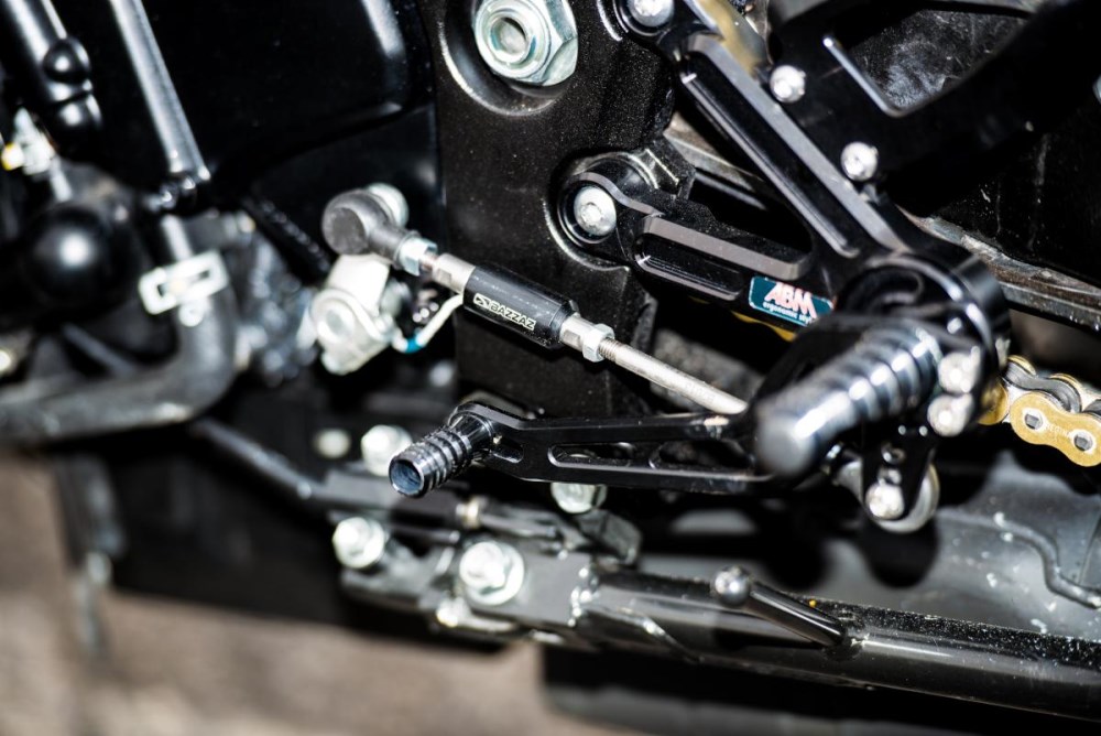 A Suzuki GSX S1000 ‘Tsurugi’ da TripleSpeed