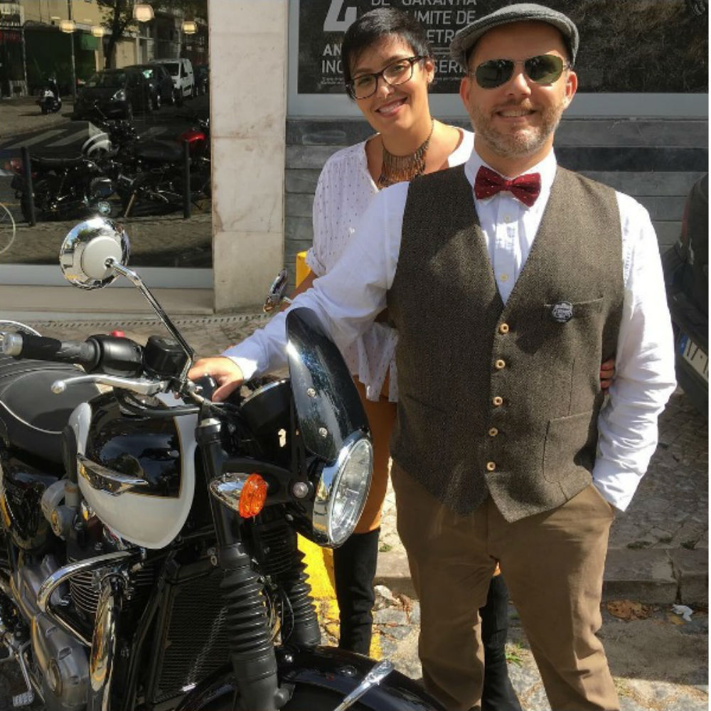 Passeio de motos clássicas solidário juntou mais de 300 gentleman em Lisboa