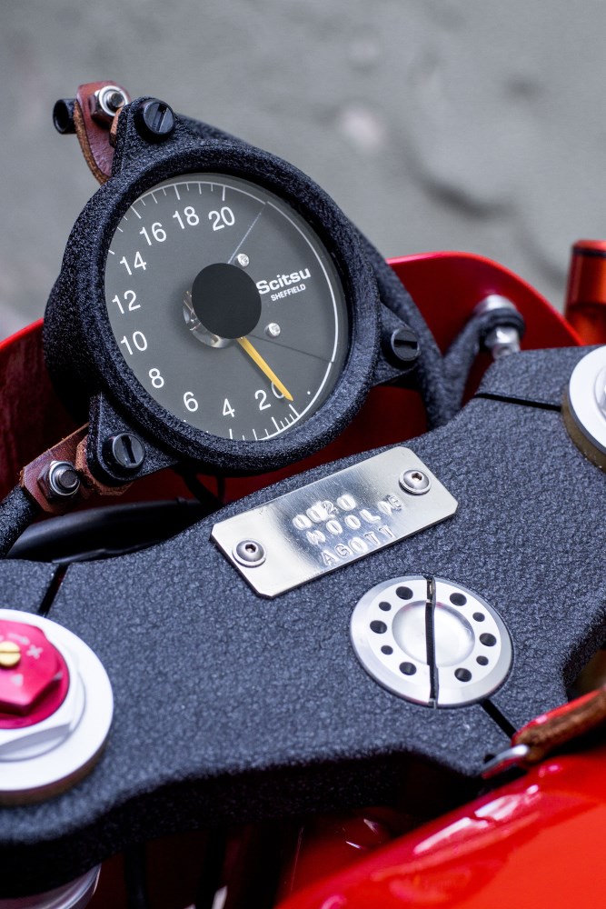 A desportiva Ago TT by Deus Ex Machina