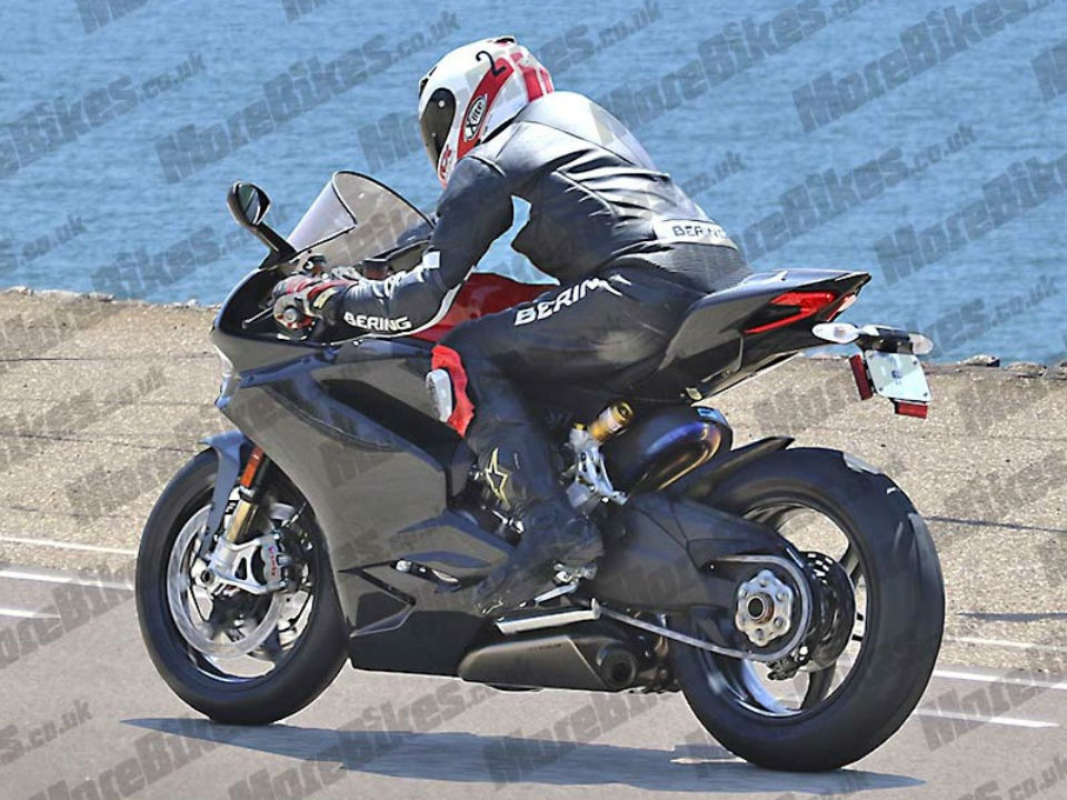 Primeiras imagens do ‘Project 1048’ da Ducati?