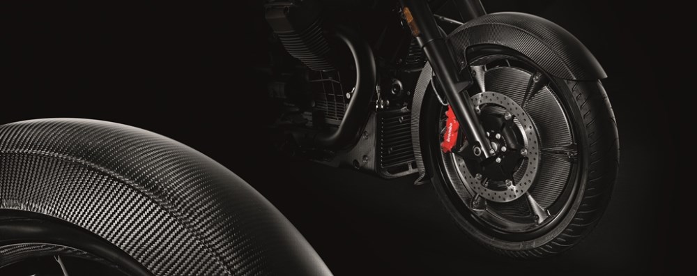 Moto Guzzi MGX-21 chegou ao mercado nacional