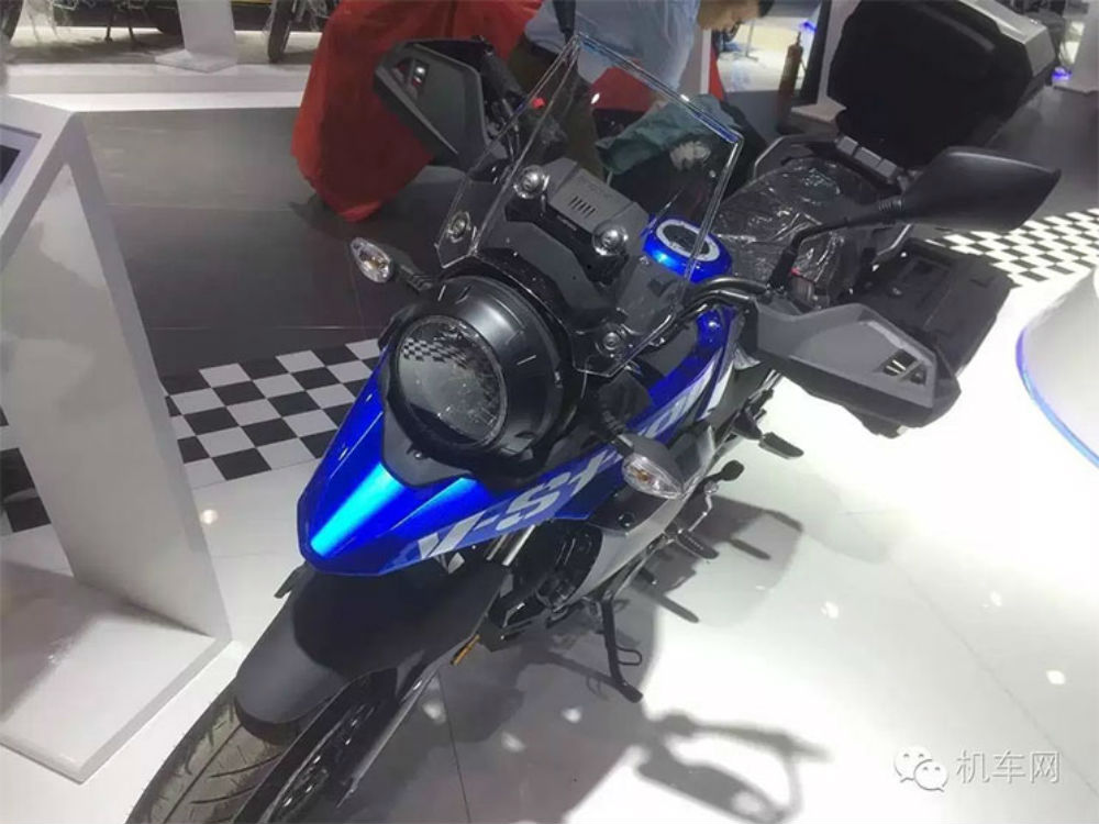 Nova Suzuki V-Strom DL250 apresentada na China