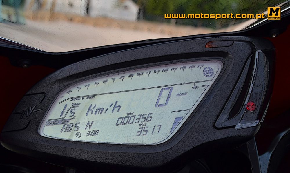 Ensaio: MV Agusta F3 675, ‘Ready to Race’