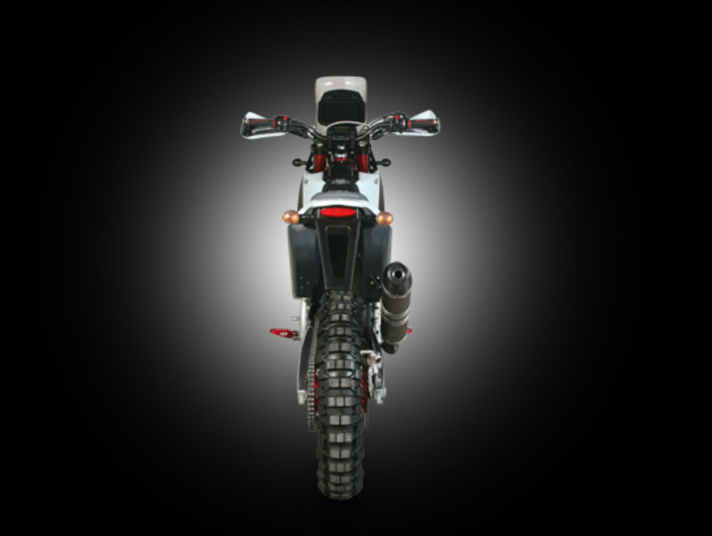 AJP apresentou a nova PR7