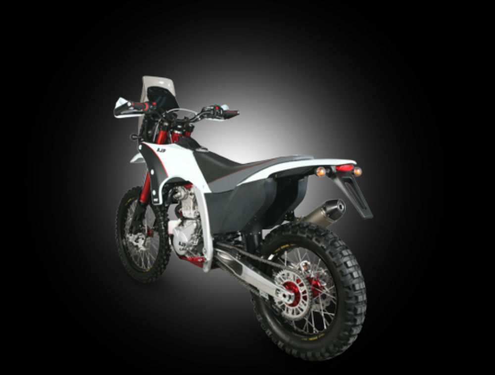 AJP apresentou a nova PR7