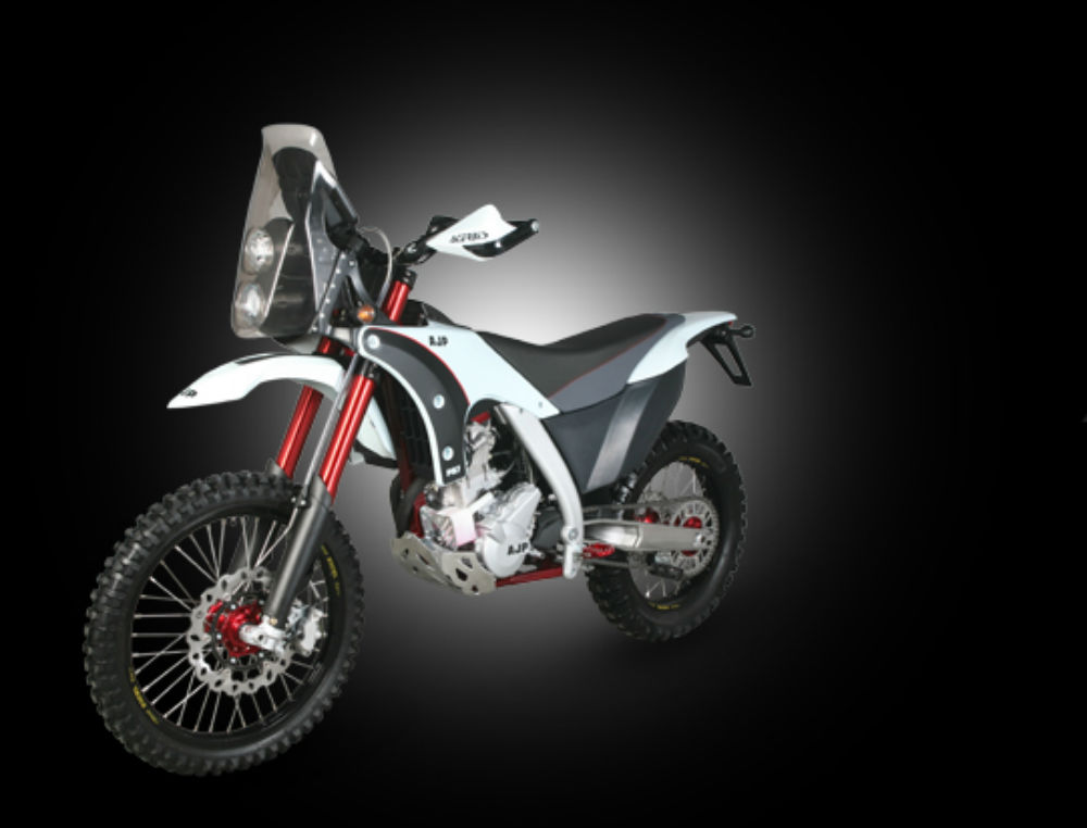 AJP apresentou a nova PR7