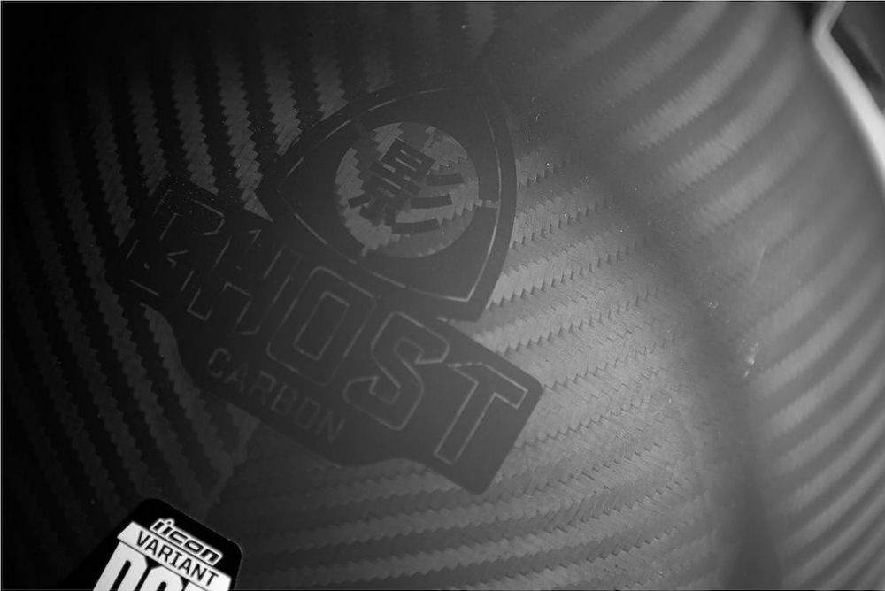 Novo Icon Variant Ghost Carbon