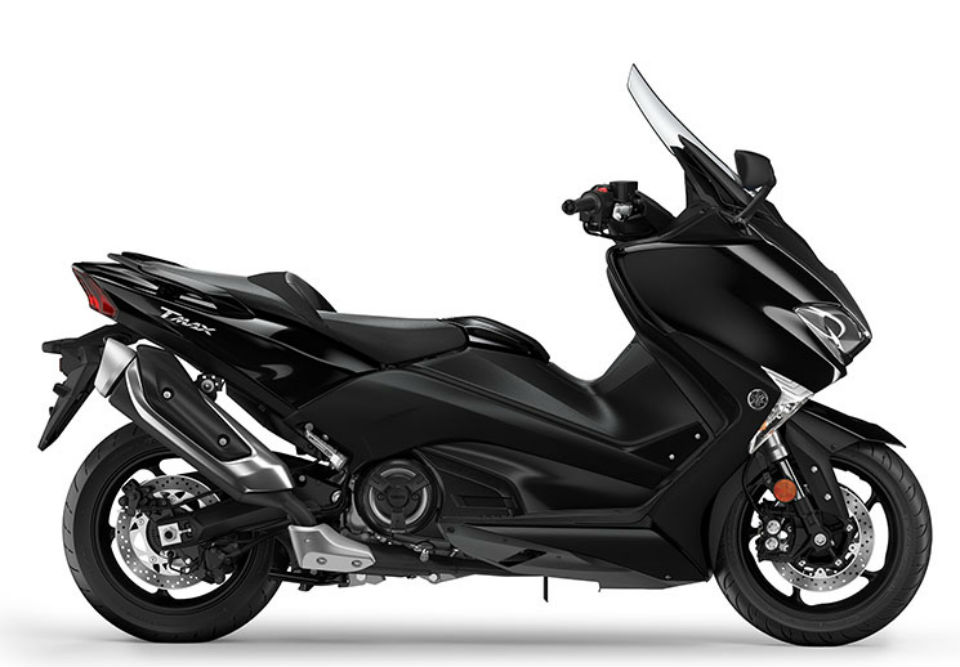 EICMA: Yamaha Apresenta TMAX, TMAX SX e TMAX DX