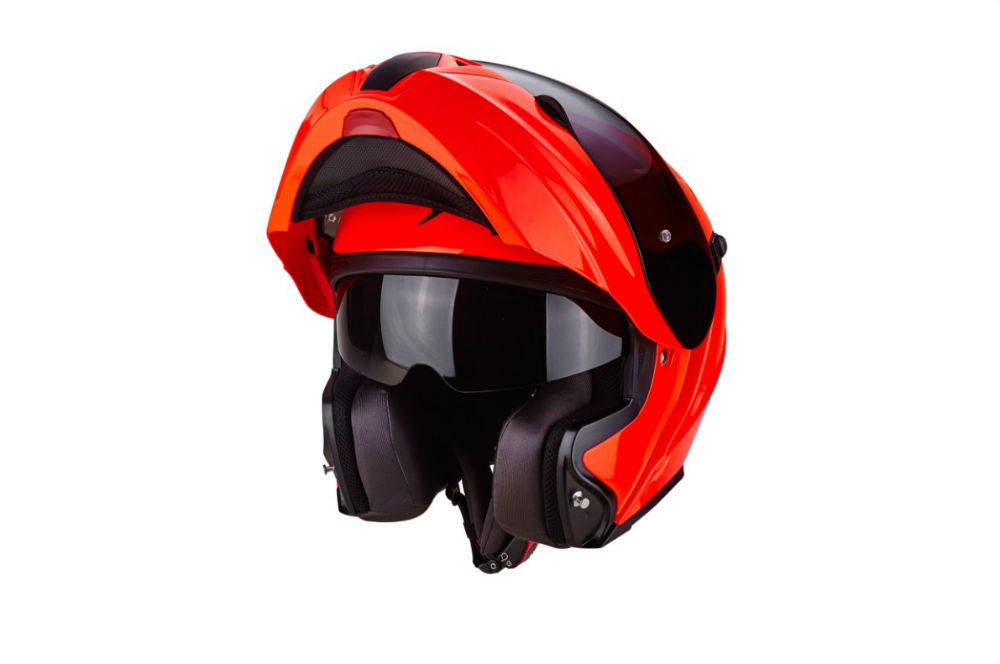 EXO-920 o capacete modular da Scorpion
