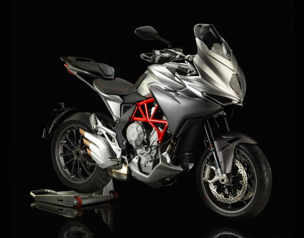 Ensaio: MV Agusta Turismo Veloce “ Performance e Versatilidade ”