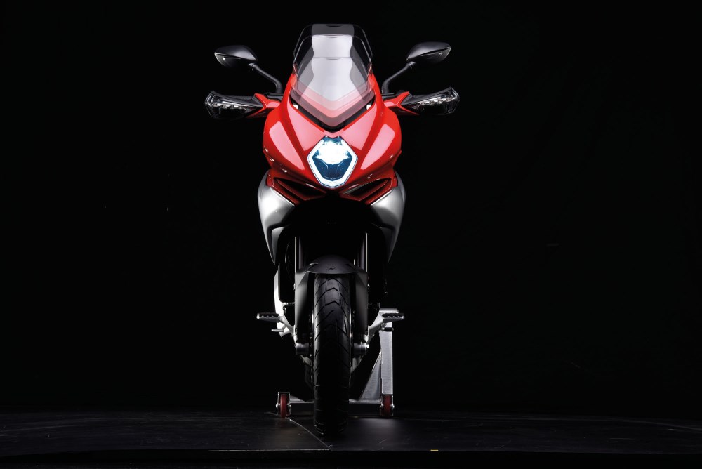 Ensaio: MV Agusta Turismo Veloce “ Performance e Versatilidade ”