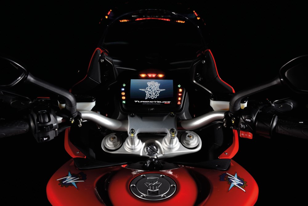 Ensaio: MV Agusta Turismo Veloce “ Performance e Versatilidade ”