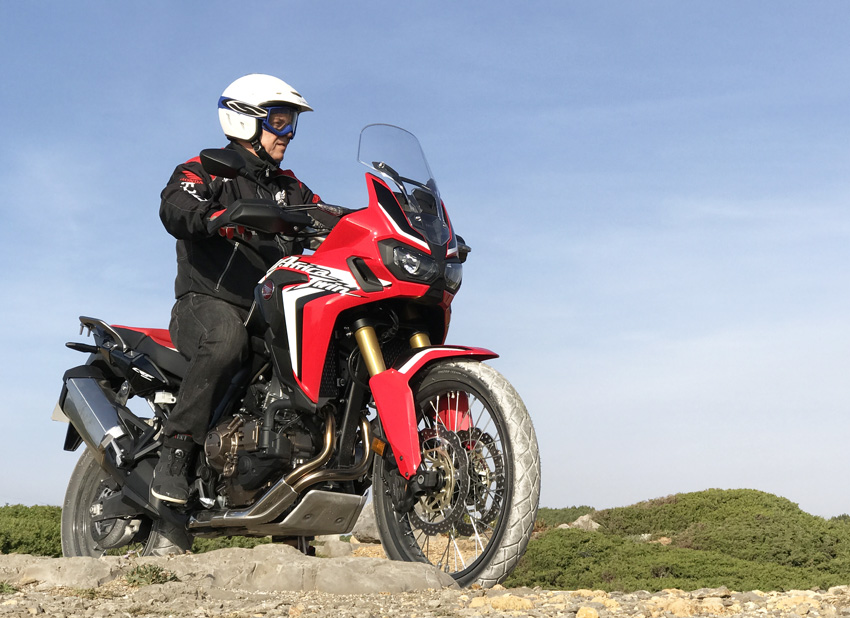 Ensaio Honda CRF1000 Africa Twin versão DCT