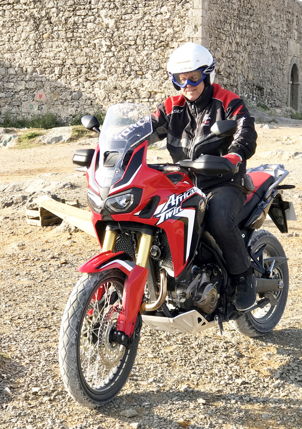 Ensaio Honda CRF1000 Africa Twin versão DCT