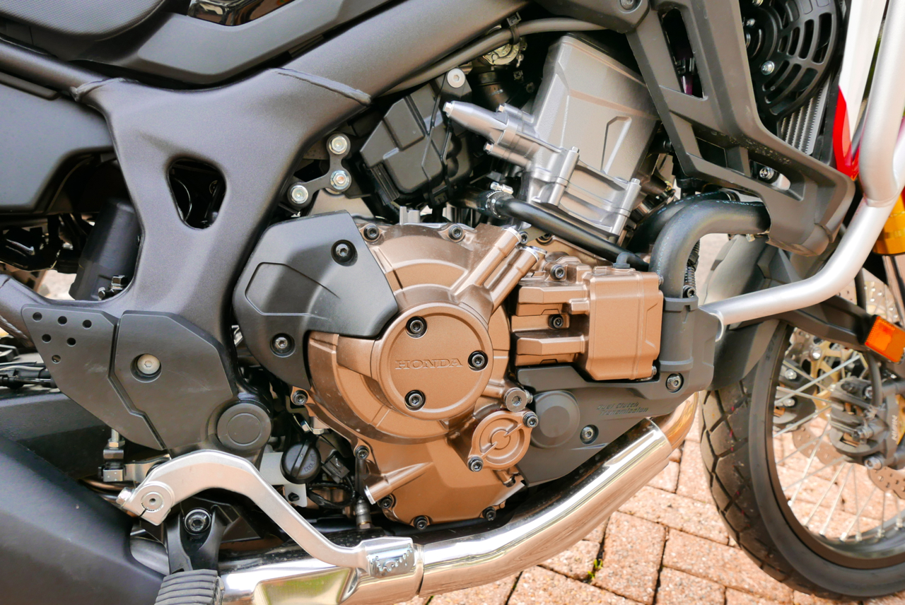 Ensaio Honda CRF1000 Africa Twin versão DCT