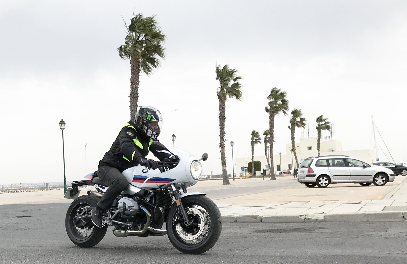 Ensaio BMW R1200 Nine T Racer – Ao melhor estilo “Seventies”