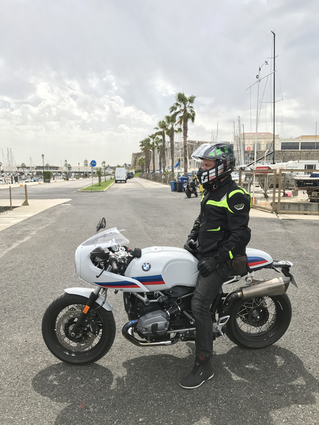 Ensaio BMW R1200 Nine T Racer – Ao melhor estilo “Seventies”