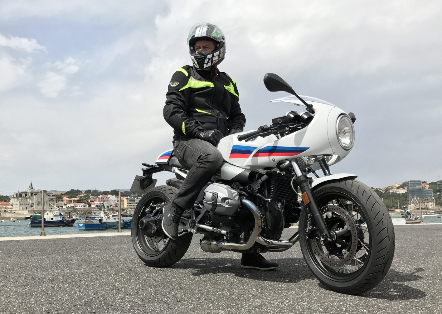 Ensaio BMW R1200 Nine T Racer – Ao melhor estilo “Seventies”