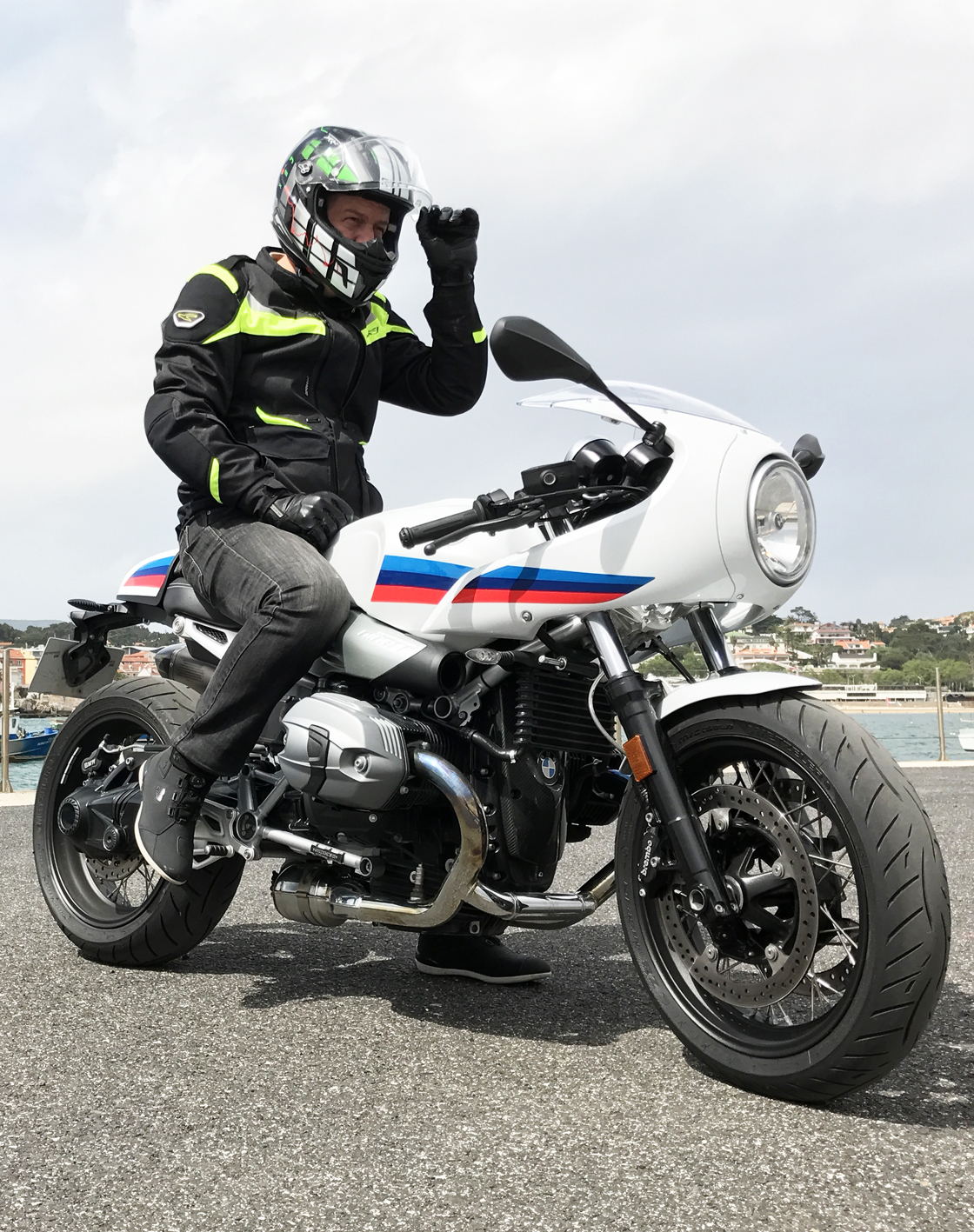 Ensaio BMW R1200 Nine T Racer – Ao melhor estilo “Seventies”