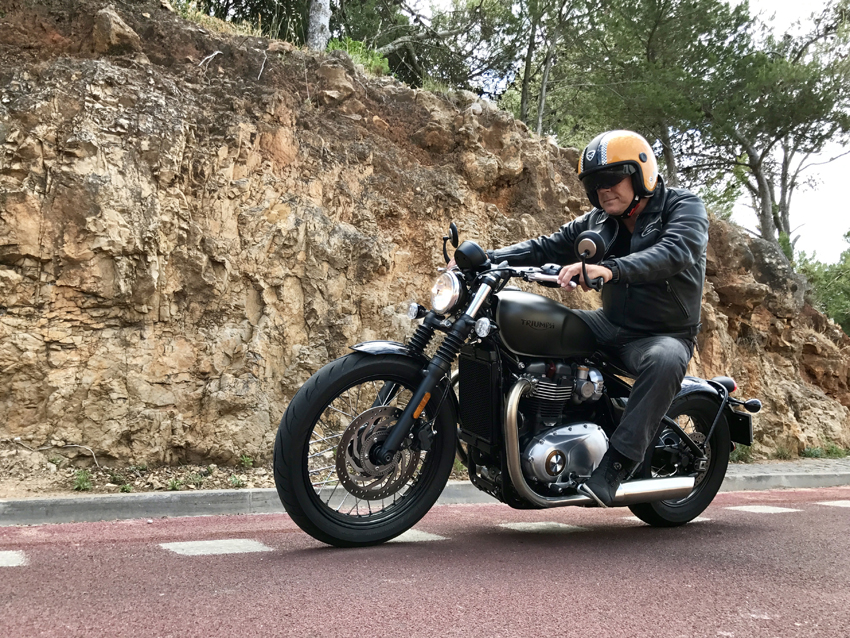 Ensaio Triumph Bobber – Rebelde com Causa