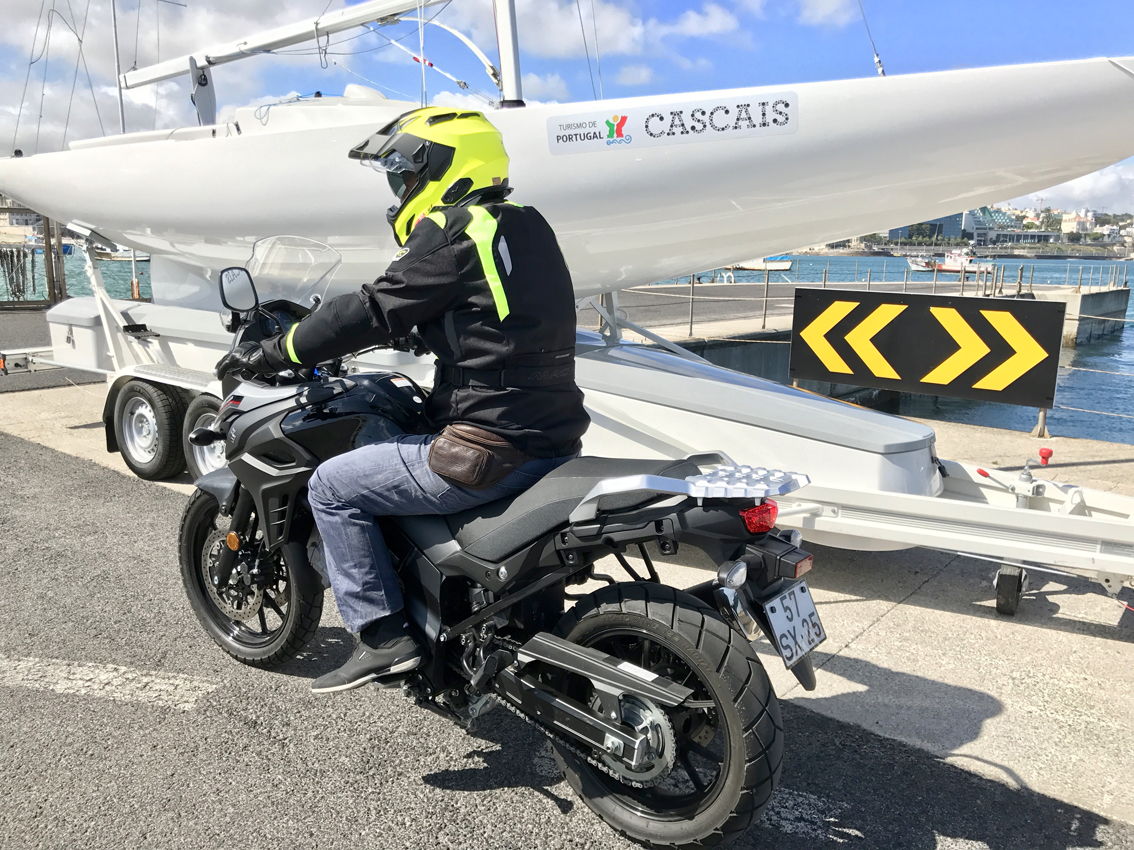 Ensaio Suzuki V-Strom 650 de 2017 – uma Desportiva Aventureira robusta e fiável.