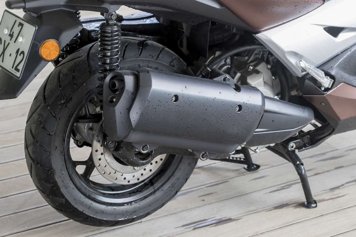 Ensaio Yamaha X-MAX 300 de 2017 – A nova referência de Scooter desportiva de gama média