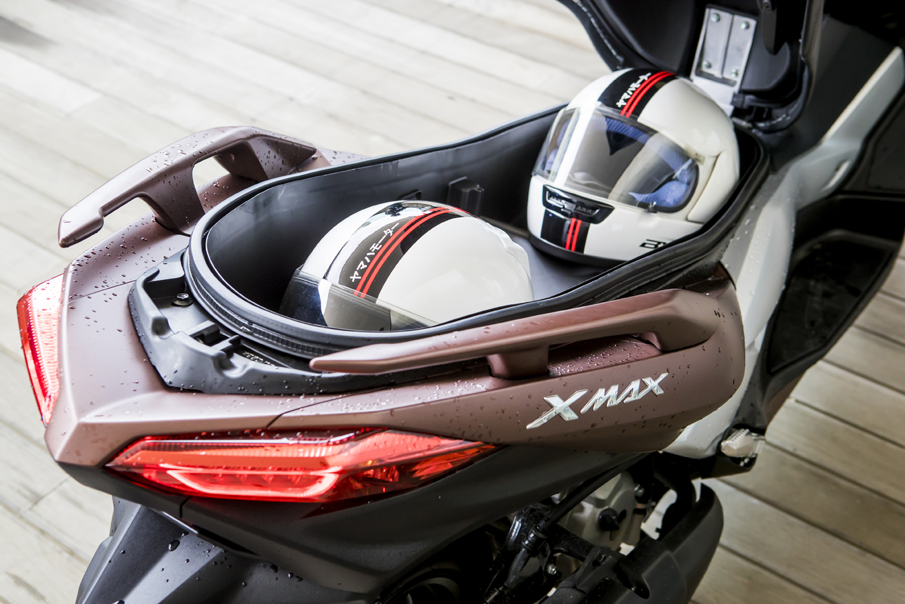 Ensaio Yamaha X-MAX 300 de 2017 – A nova referência de Scooter desportiva de gama média