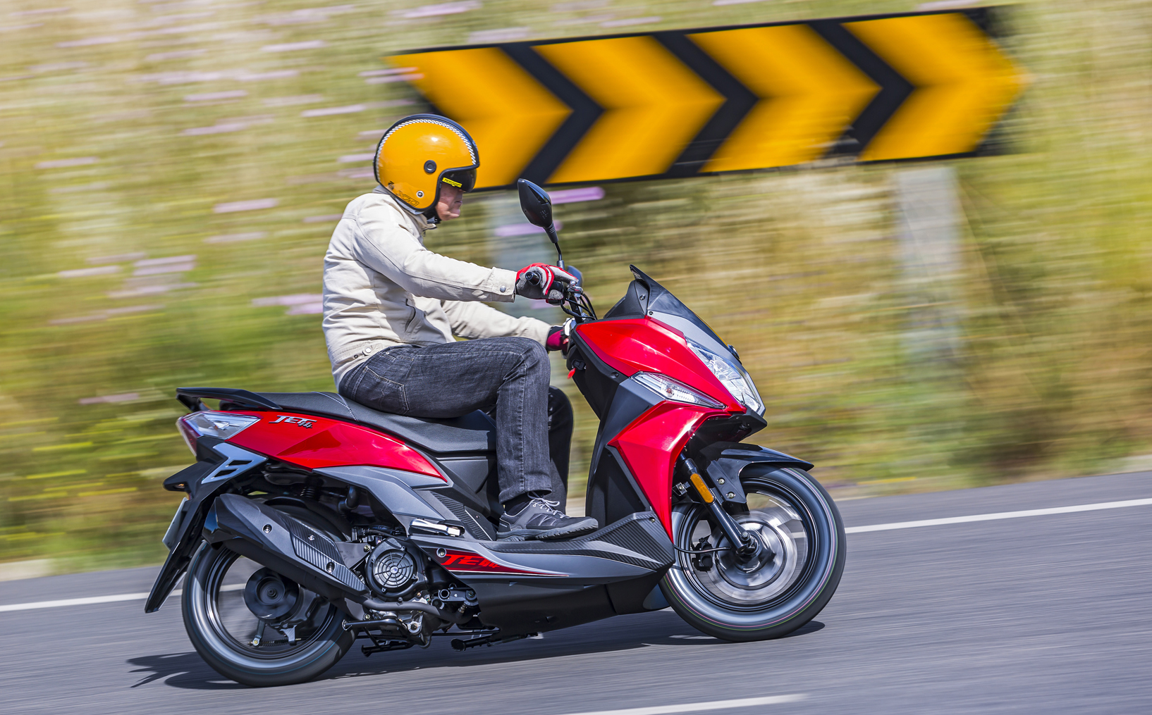 Ensaio SYM Jet 14 – Uma Scooter desportiva e moderna