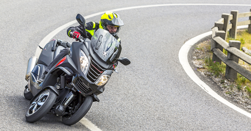 Ensaio Peugeot Metropolis – Alternativa na mobilidade com mais de 2 rodas