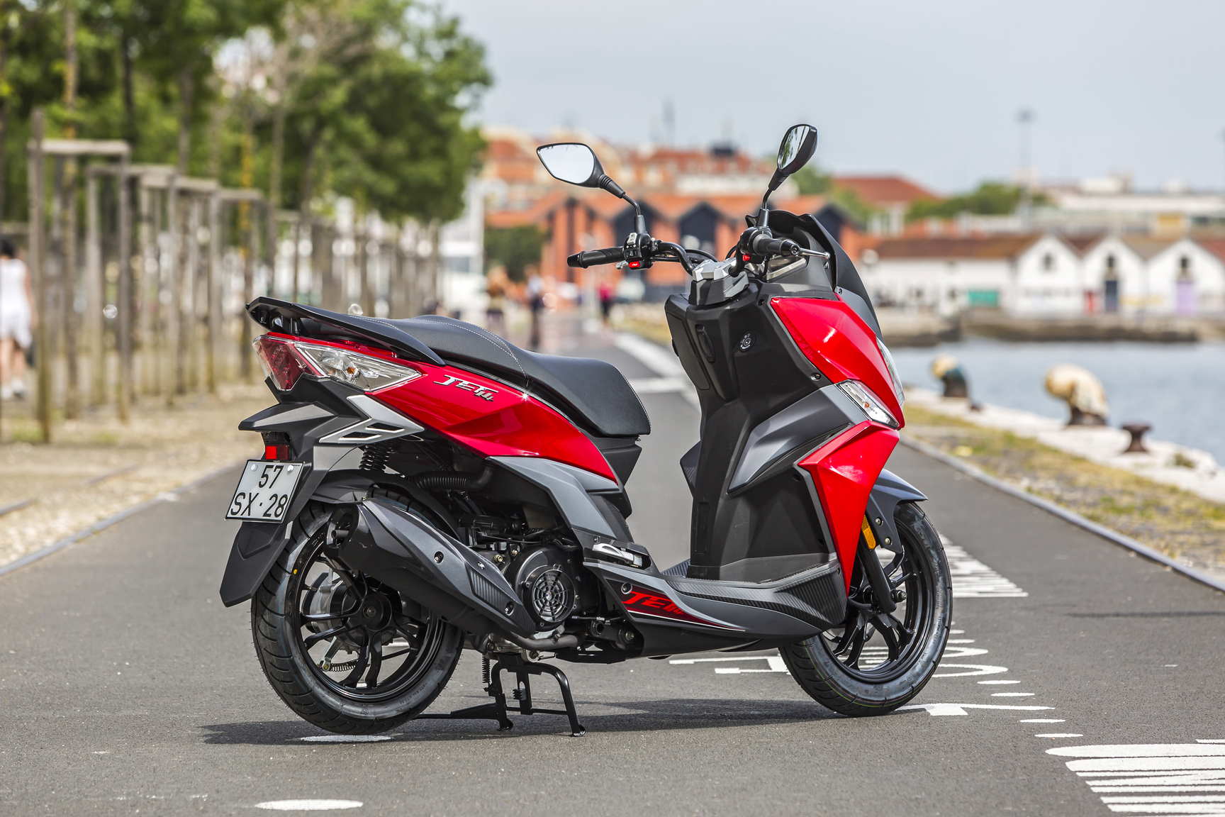 Ensaio SYM Jet 14 – Uma Scooter desportiva e moderna