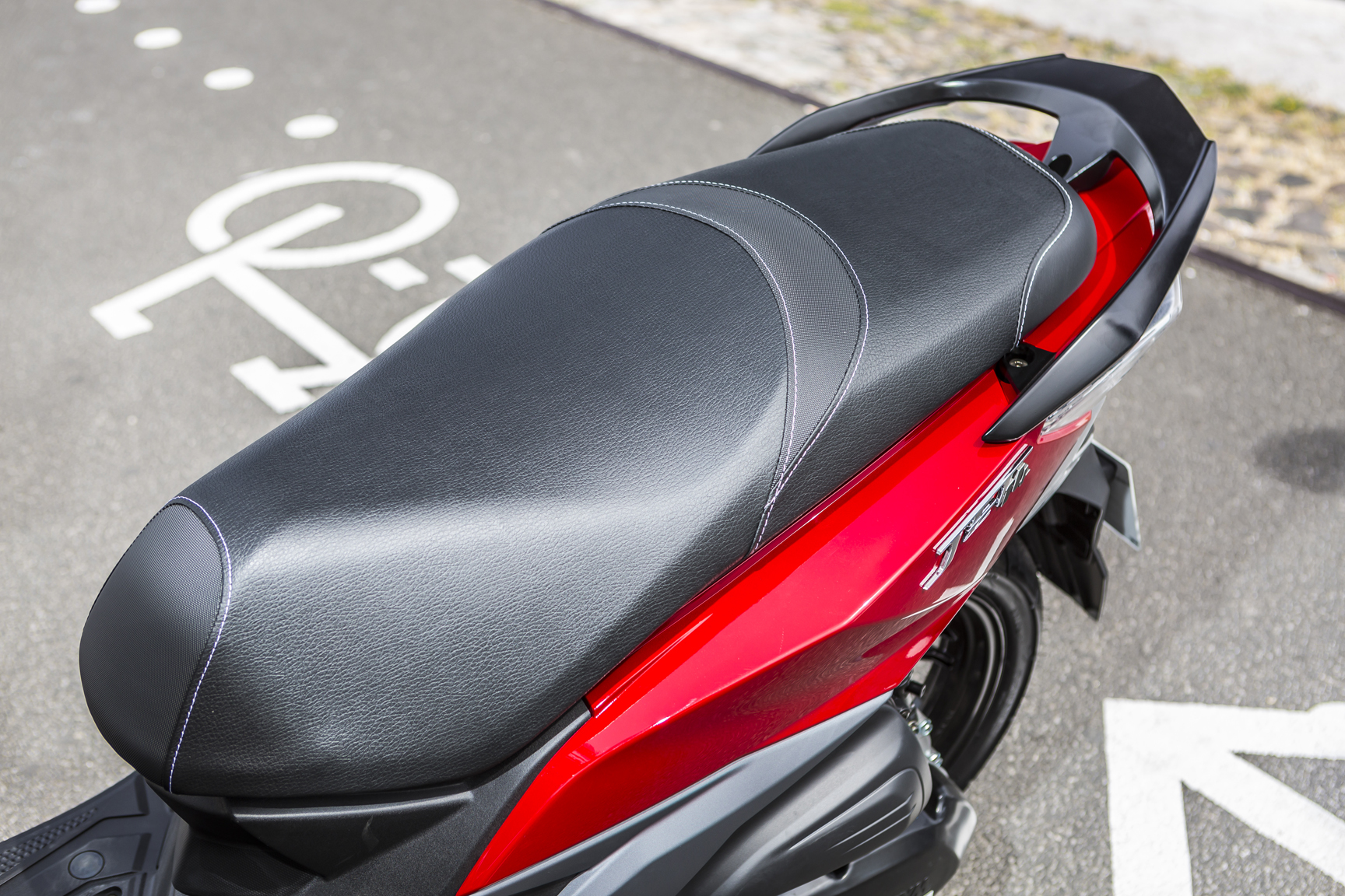 Ensaio SYM Jet 14 – Uma Scooter desportiva e moderna