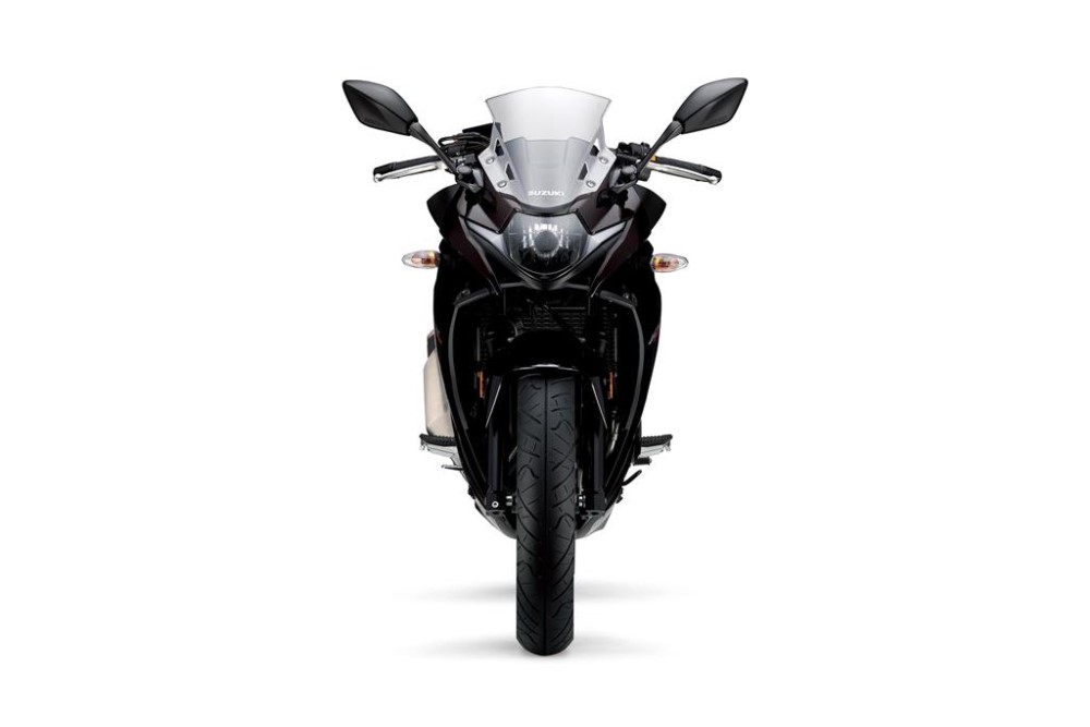 Suzuki GSX 250R a desportiva do dia-a-dia