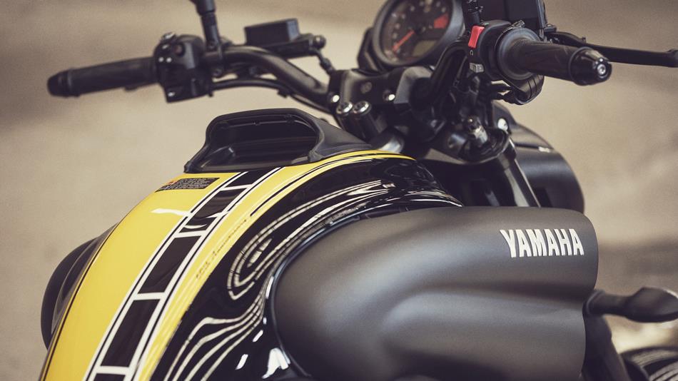 YAMAHA VMAX – Um ICON na História das Muscle-Bikes
