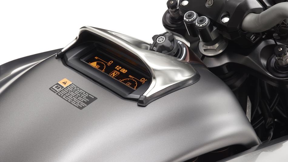 YAMAHA VMAX – Um ICON na História das Muscle-Bikes
