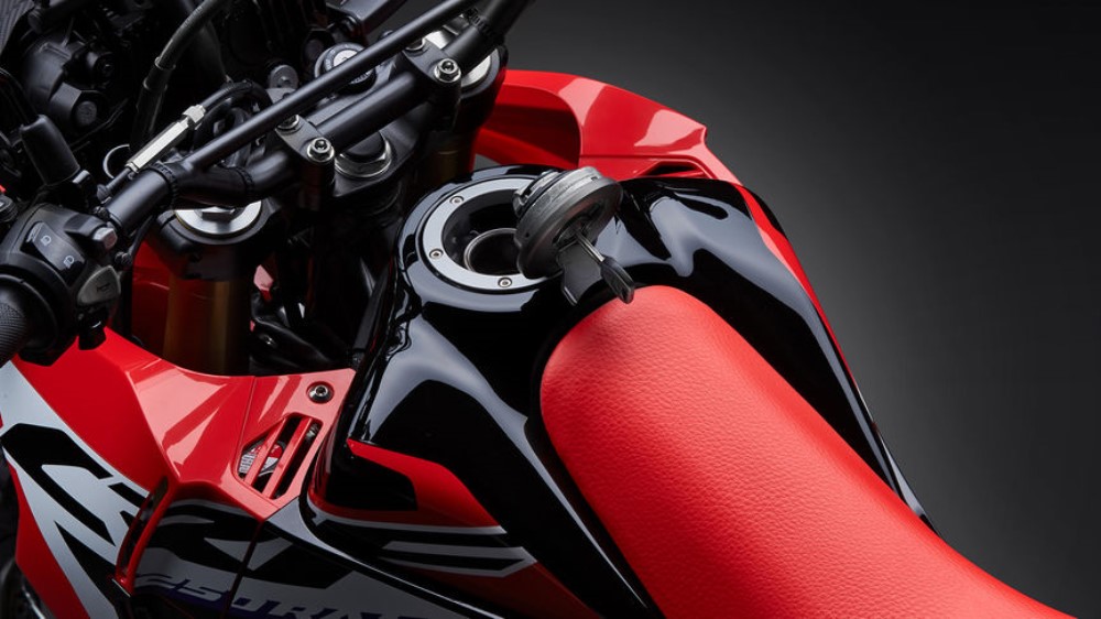 Honda CRF 250 Rally aventura em qualquer lugar