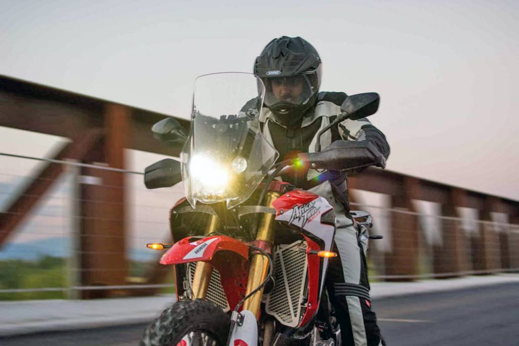 Uma Nova Africa Twin “Adventure” é esperada para final do ano 2017
