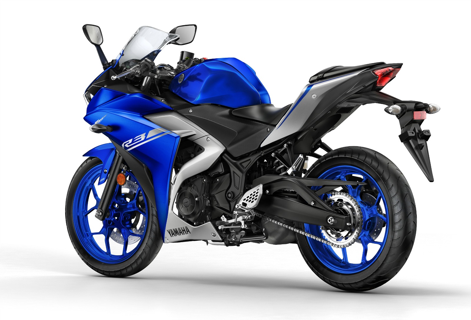 YAMAHA YZF-R3 de 2017 – Uma desportiva com “garra” para o dia a dia.