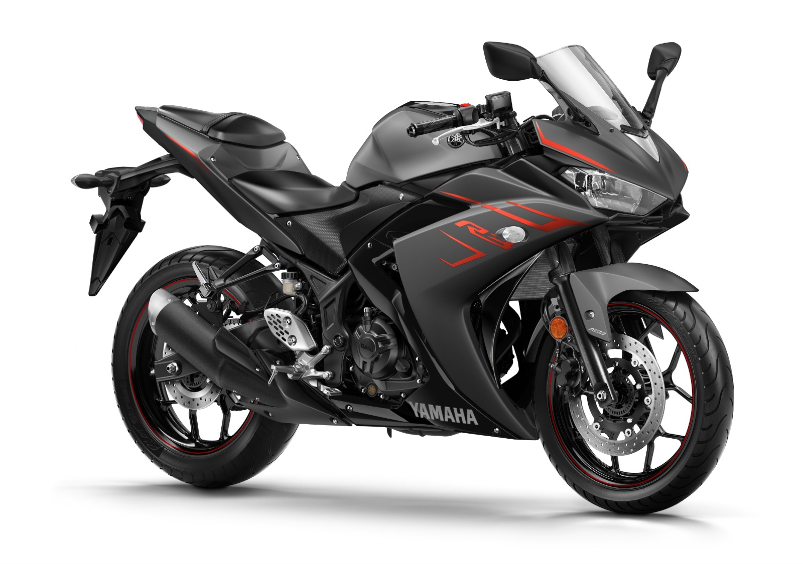 YAMAHA YZF-R3 de 2017 – Uma desportiva com “garra” para o dia a dia.