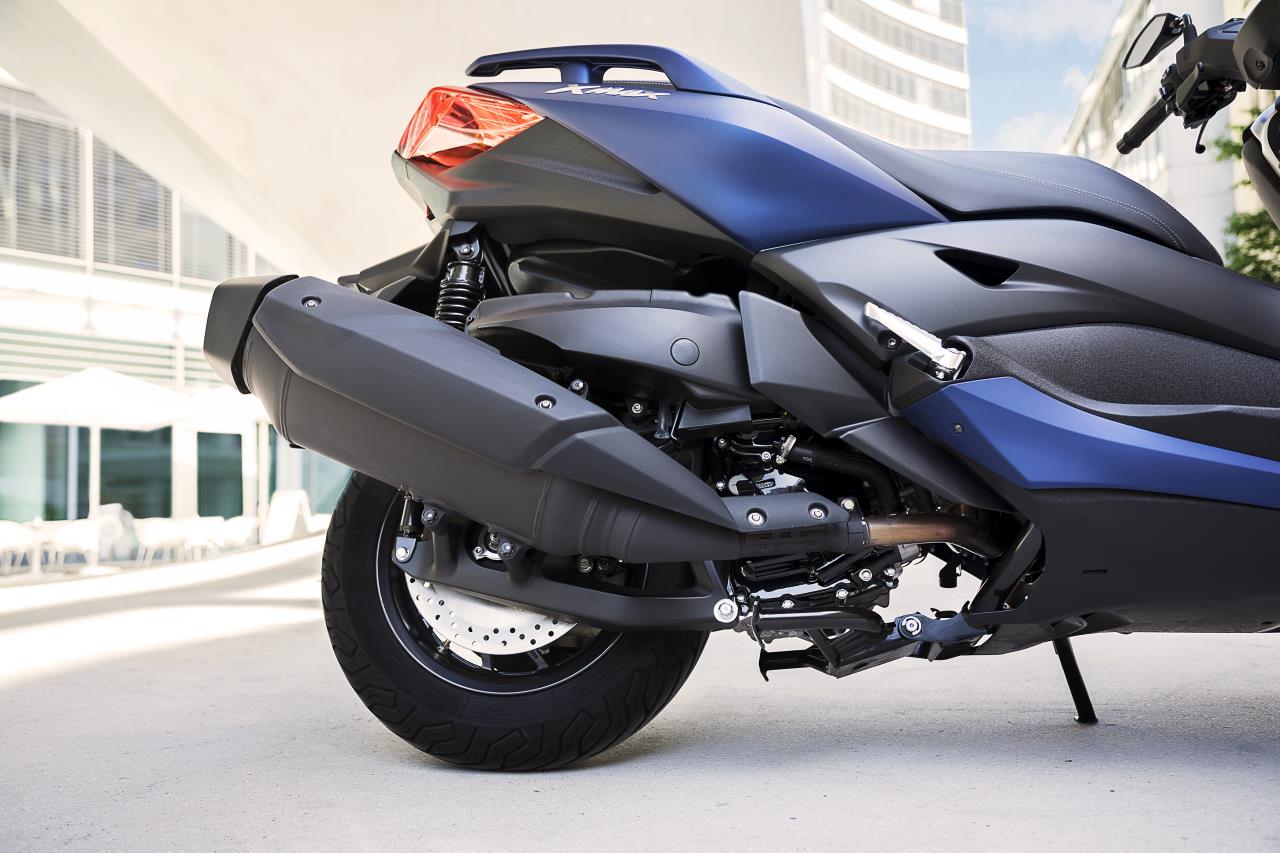 ENSAIO YAMAHA X-MAX 400 de 2018 – No meio está a virtude