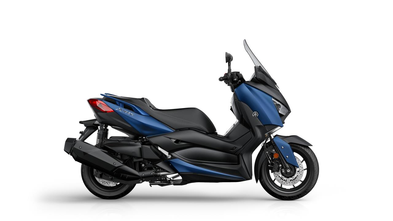 ENSAIO YAMAHA X-MAX 400 de 2018 – No meio está a virtude