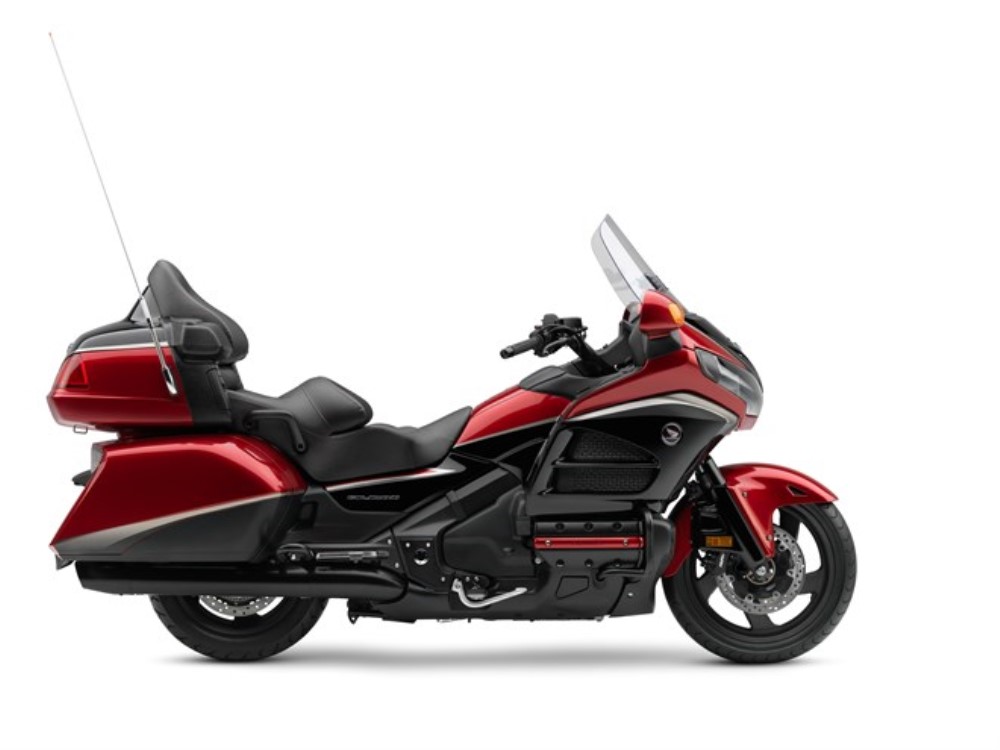 Honda GL1800 Gold Wing Viajar em primeira classe