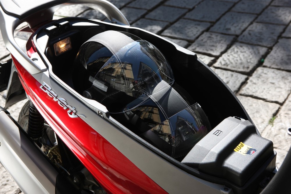 Piaggio Beverly Sport Touring 350 ABS/ASR