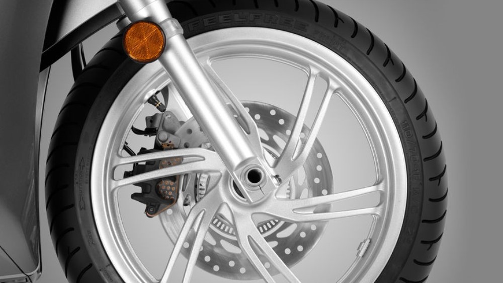 Honda SH300i um estilo que se destaca
