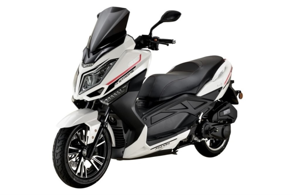 Riya T9 125 uma GT ligeira